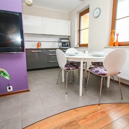 Jagiellońska - Apartament Pomarańczowy Oraz Zielony Apartament *