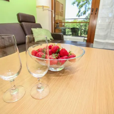 Jagiellońska - Apartament Pomarańczowy Oraz Zielony *
