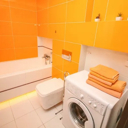 Jagiellonska - Apartament Pomaranczowy Oraz Zielony Апартаменты Колобжег